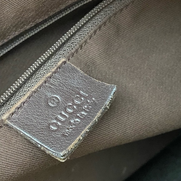 𝅺Authentic Large Gucci Canvas tote - Picture 7 of 16